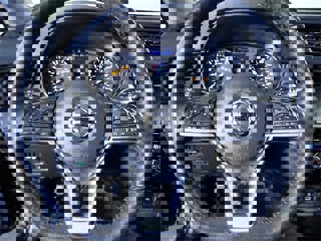 Used 2019 Nissan Rogue SV image 20