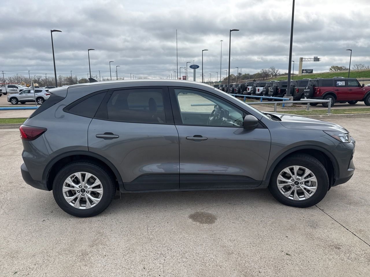 Certified 2025 Ford Escape Active image 2