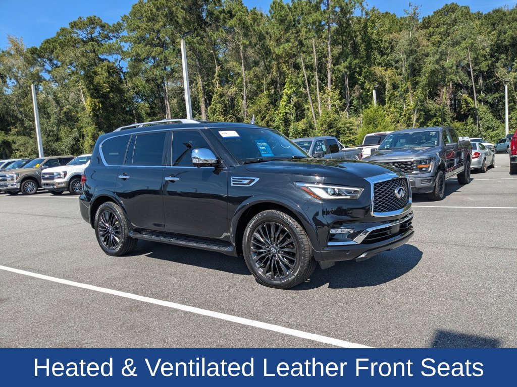 Used 2023 INFINITI QX80 Sensory w/ All-Season Package RWD image 2