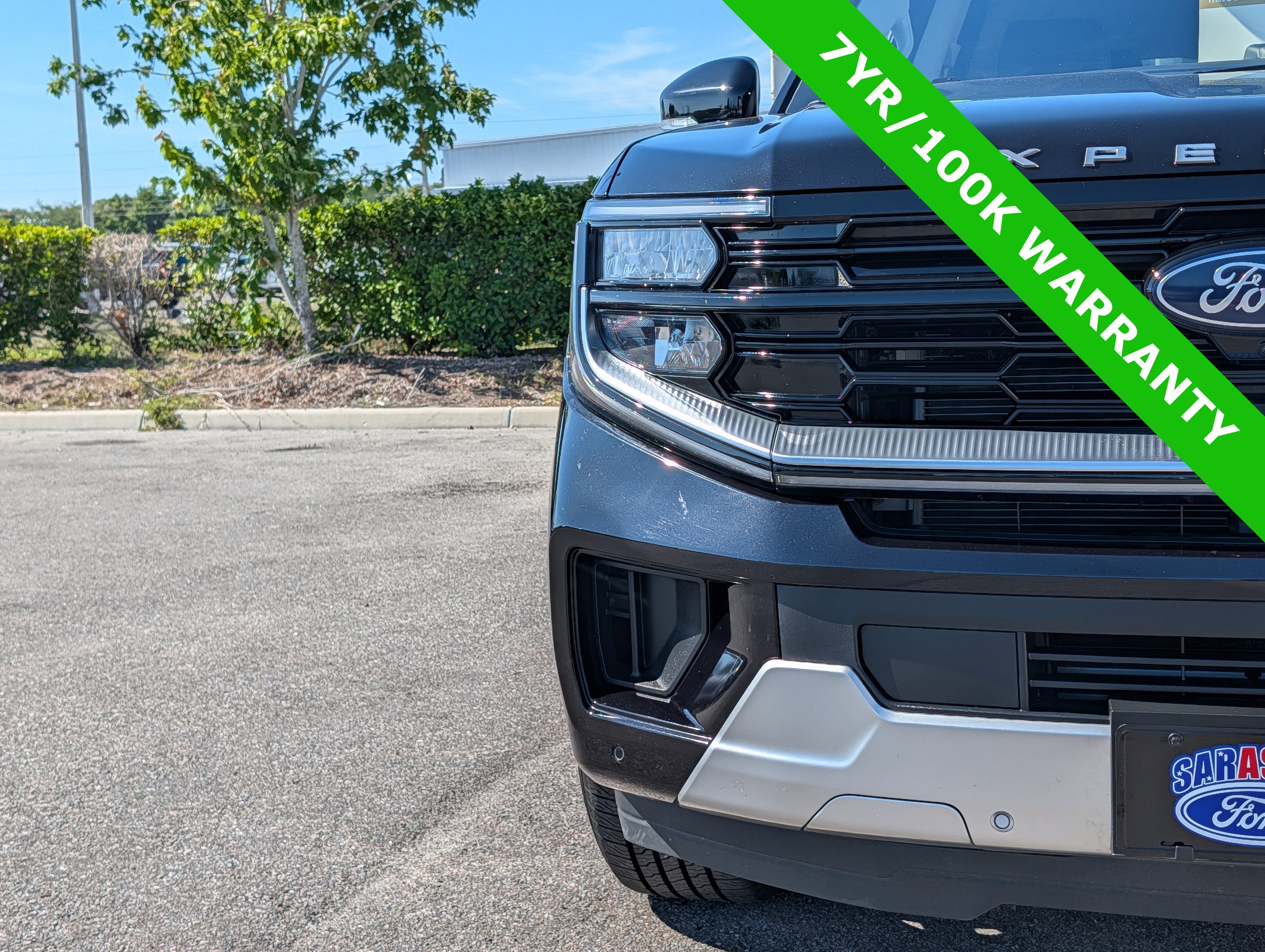 Certified 2025 Ford Expedition Max Platinum AWD/4WD image 9