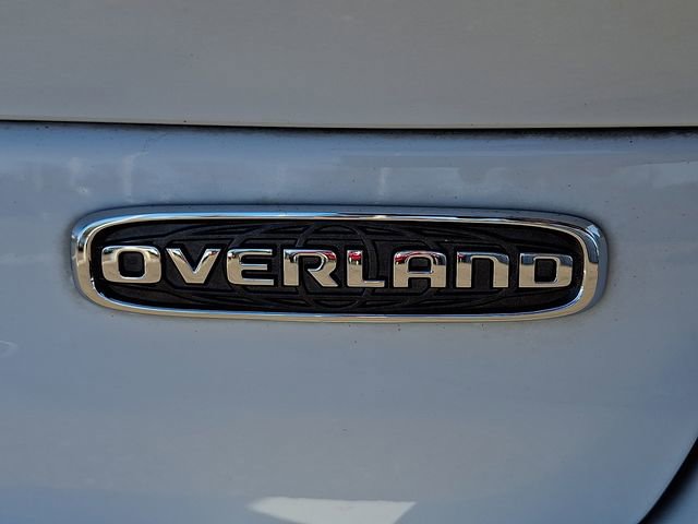 Used 2022 Jeep Grand Cherokee Overland AWD/4WD image 32