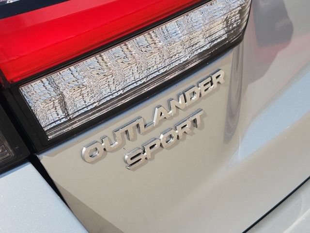 Used 2025 Mitsubishi Outlander Sport ES AWD/4WD image 11