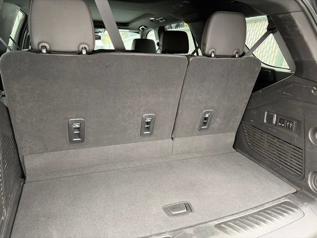 Used 2023 Chevrolet Tahoe LT w/ LT Signature Plus Package RWD image 5
