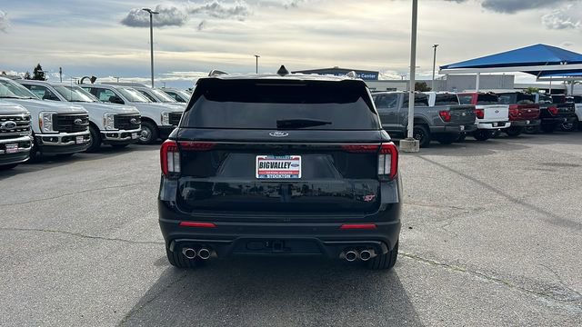 Certified 2025 Ford Explorer ST RWD image 4