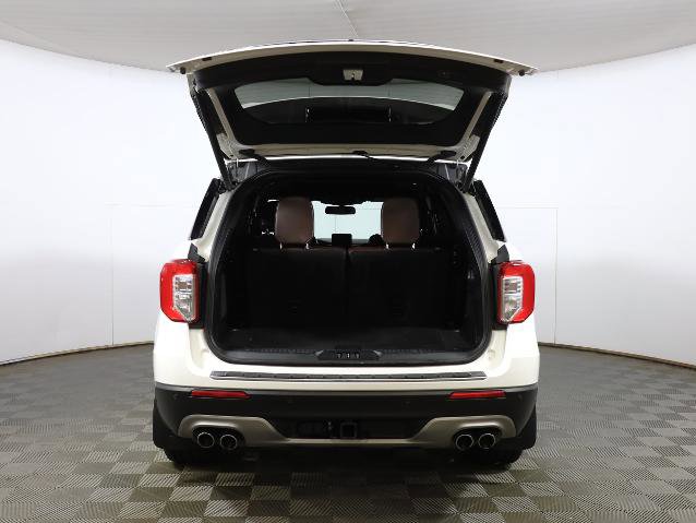 Certified 2021 Ford Explorer Platinum w/ Equipment Group 601A image 24