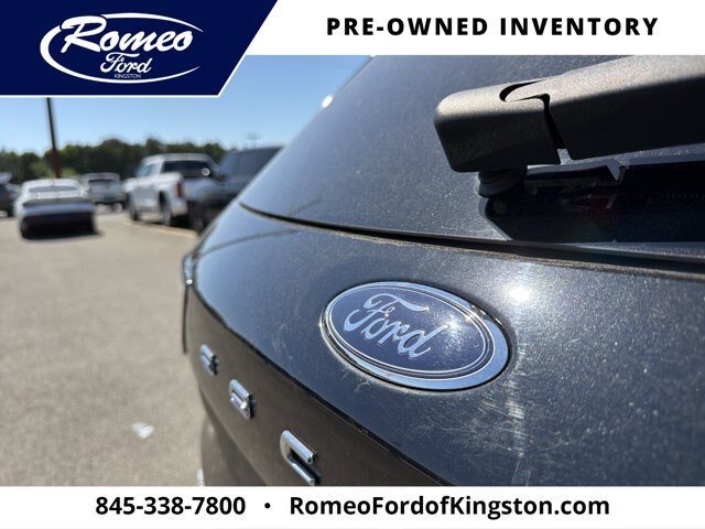 Certified 2021 Ford Escape Titanium w/ Titanium Elite Package AWD/4WD image 34