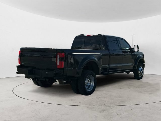 Certified 2025 Ford F450 Platinum AWD/4WD image 5