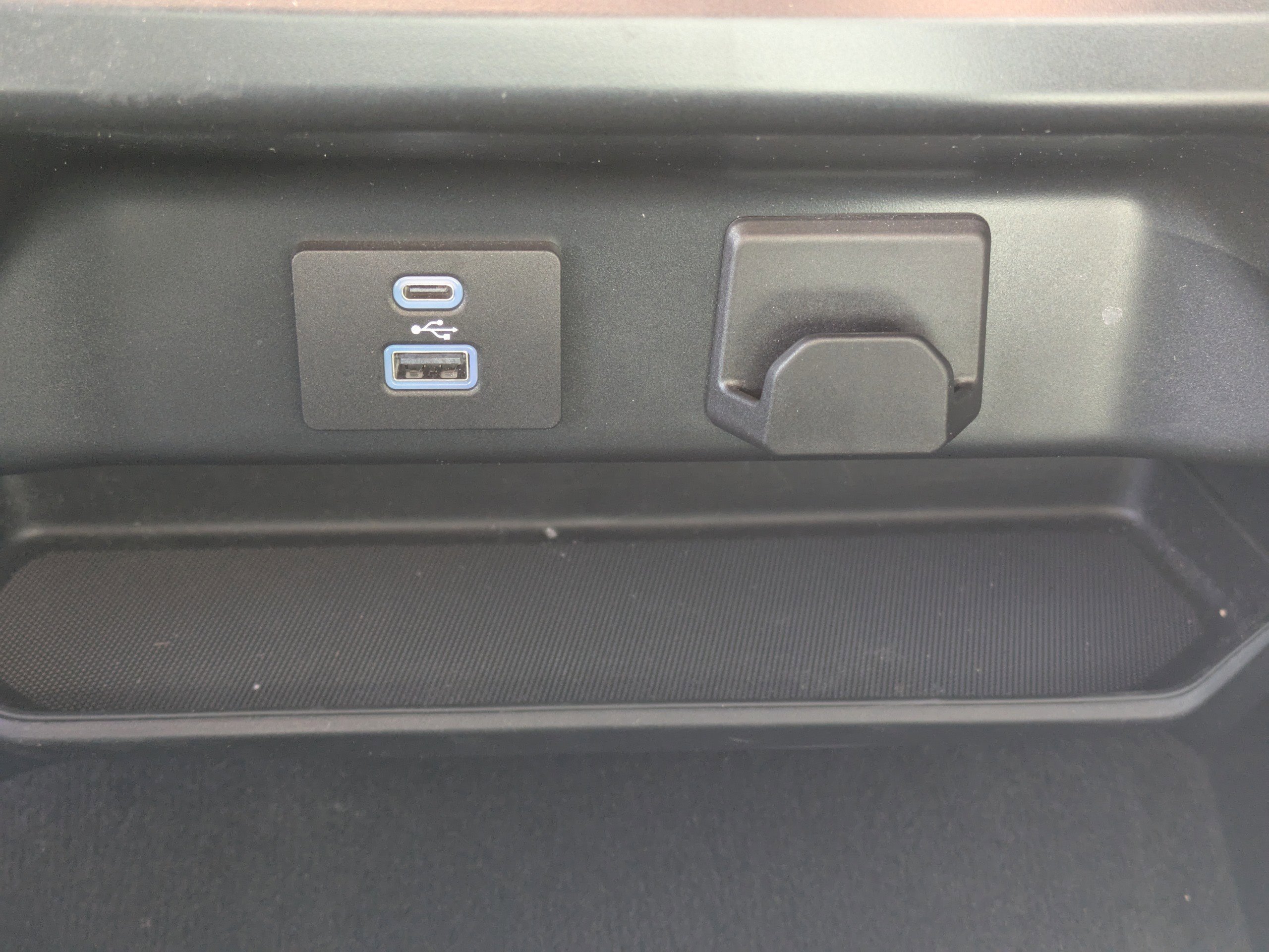 Certified 2022 Ford F150 XLT w/ Equipment Group 301A Mid image 29