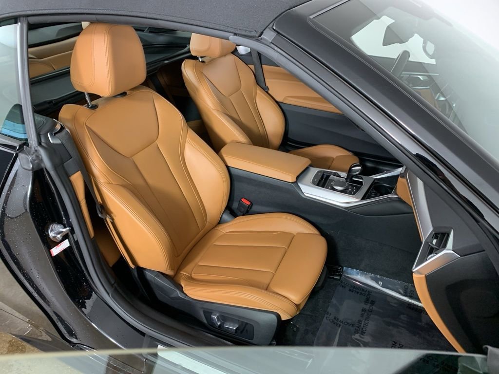 Used 2022 BMW 430i xDrive Convertible w/ M Sport Package AWD/4WD image 31