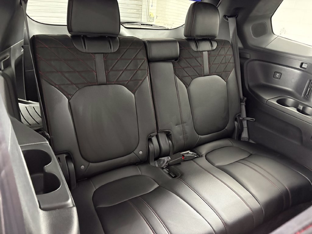 Used 2026 Honda Pilot Black Edition image 35