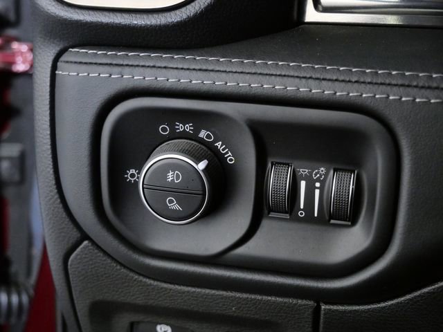Used 2019 RAM 1500 Limited AWD/4WD image 27