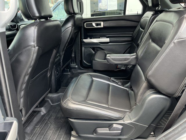 Certified 2023 Ford Explorer XLT w/ Equipment Group 202A AWD/4WD image 22
