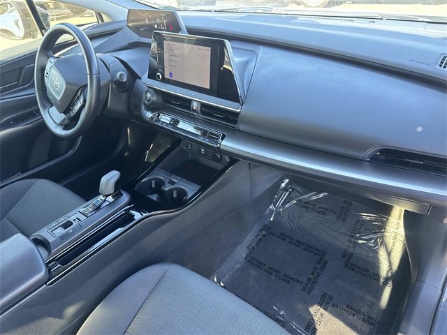Used 2024 Toyota Prius LE image 35