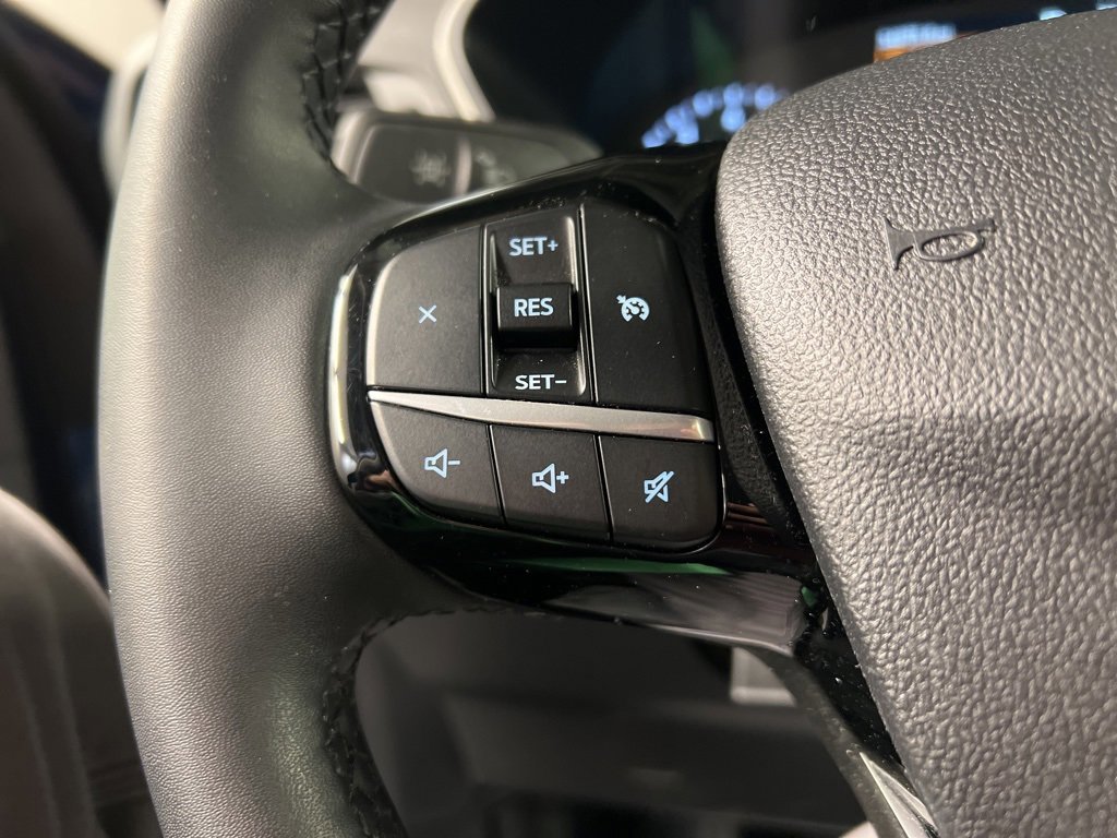 Certified 2022 Ford Escape SE w/ Cold Weather Package image 19