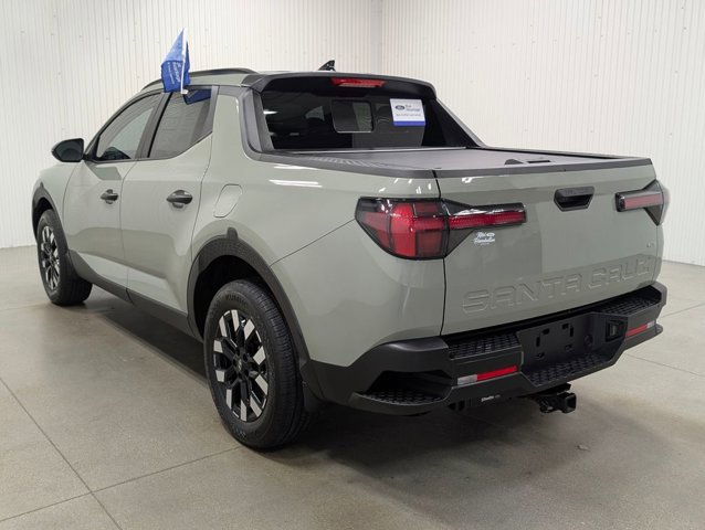 Used 2025 Hyundai Santa Cruz SEL image 9
