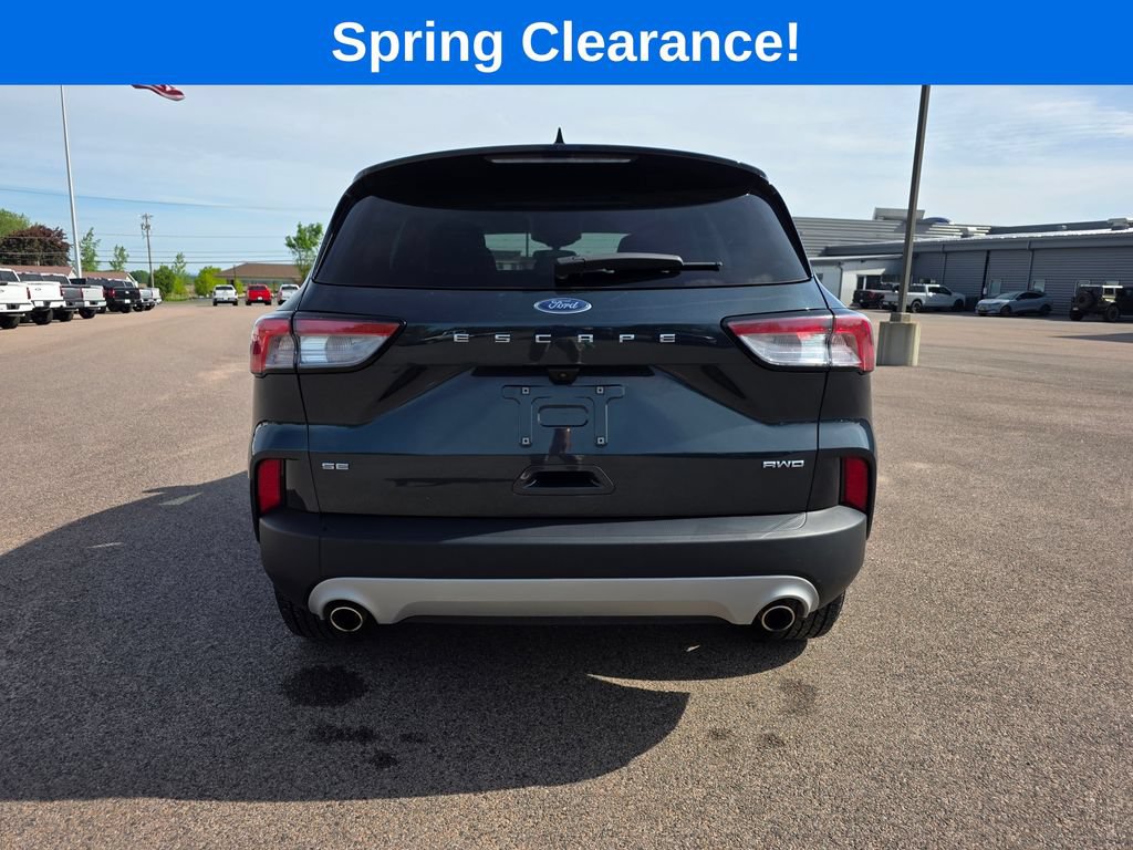 Certified 2022 Ford Escape SE w/ Cold Weather Package AWD/4WD image 6