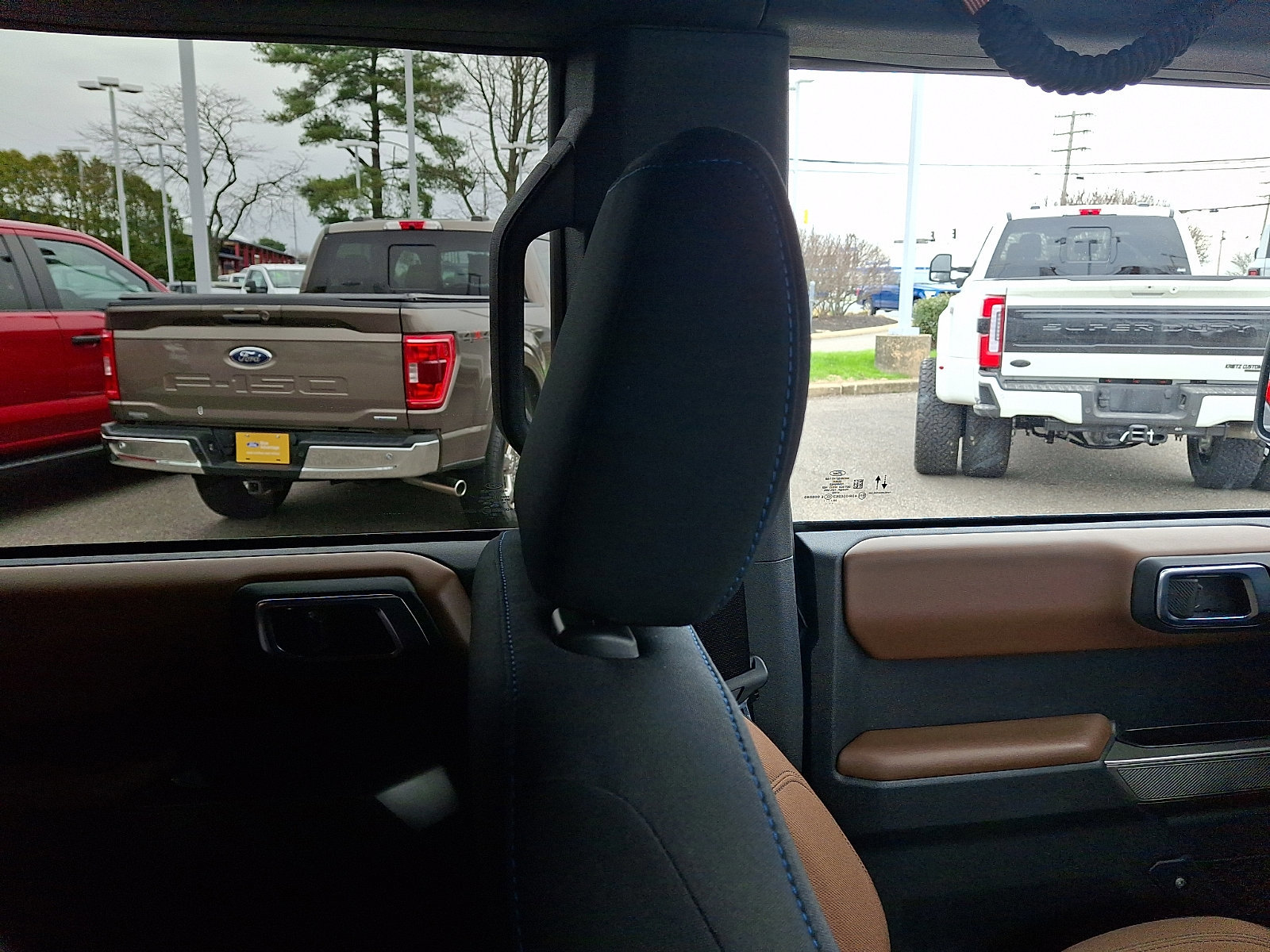 Certified 2022 Ford Bronco Outer Banks w/ Sasquatch Package image 12