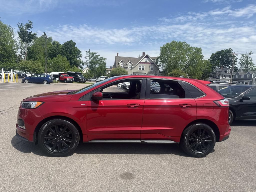 Certified 2023 Ford Edge ST-Line AWD/4WD image 2