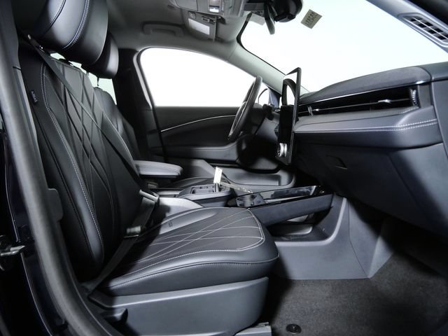 Certified 2025 Ford Mustang Mach-E Select w/ Comfort Package Lite AWD/4WD image 10