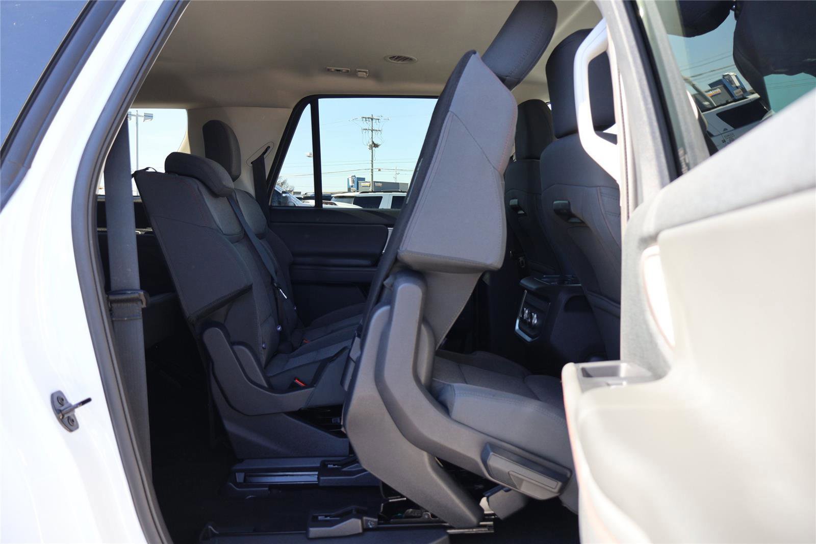 Certified 2025 Ford Expedition Max Active image 36