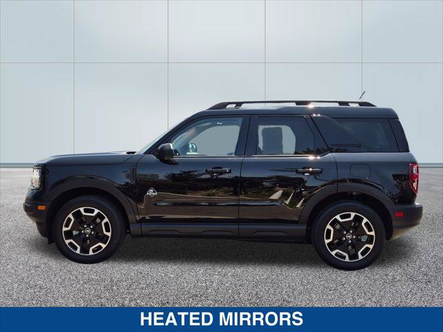 Certified 2022 Ford Bronco Sport Outer Banks w/ Tech Package AWD/4WD image 2