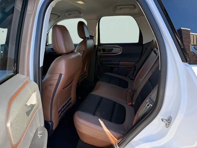 Certified 2025 Ford Bronco Sport Outer Banks w/ Outer Banks Tech Package+ AWD/4WD image 5