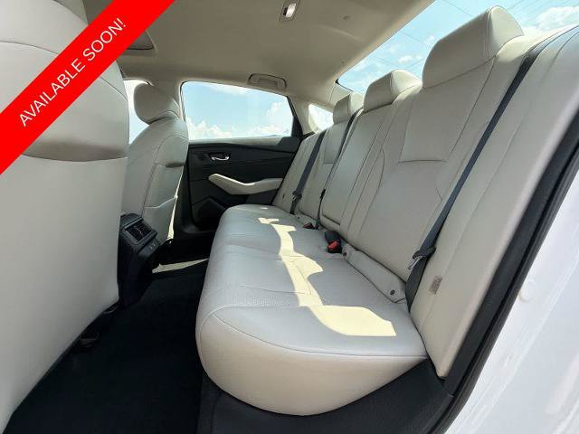 Used 2023 Honda Accord Touring image 19