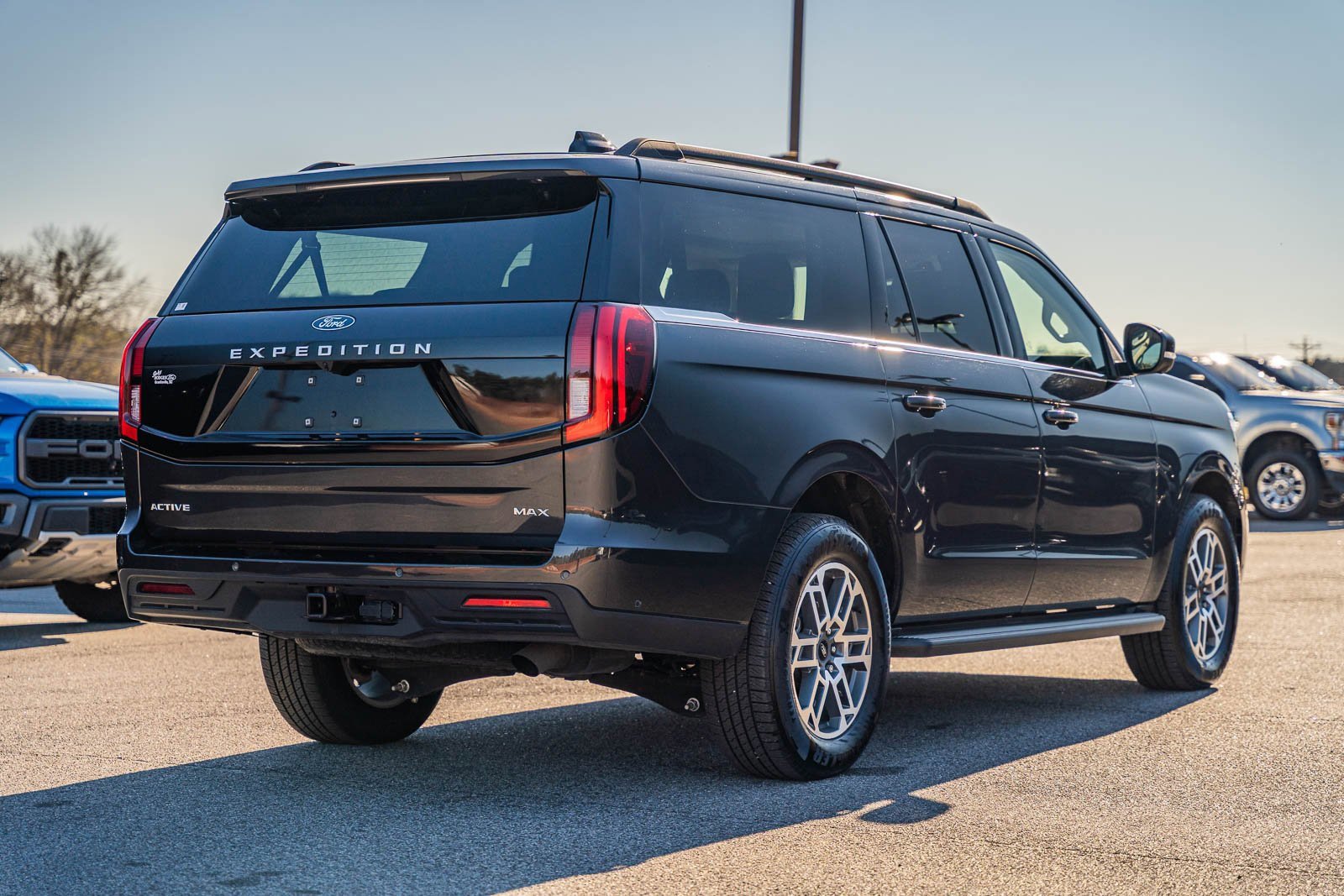 Certified 2025 Ford Expedition Max Active image 5