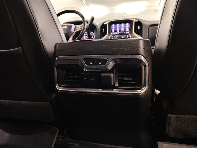 Used 2019 Chevrolet Silverado 1500 High Country w/ Technology Package AWD/4WD image 36