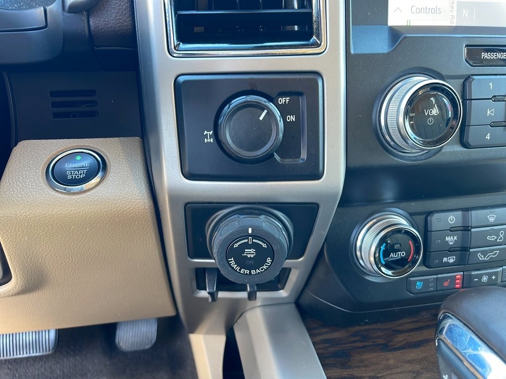 Certified 2020 Ford F150 Lariat w/ Equipment Group 502A Luxury image 24