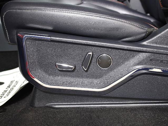 Certified 2021 Ford F150 Lariat w/ Equipment Group 502A High image 20