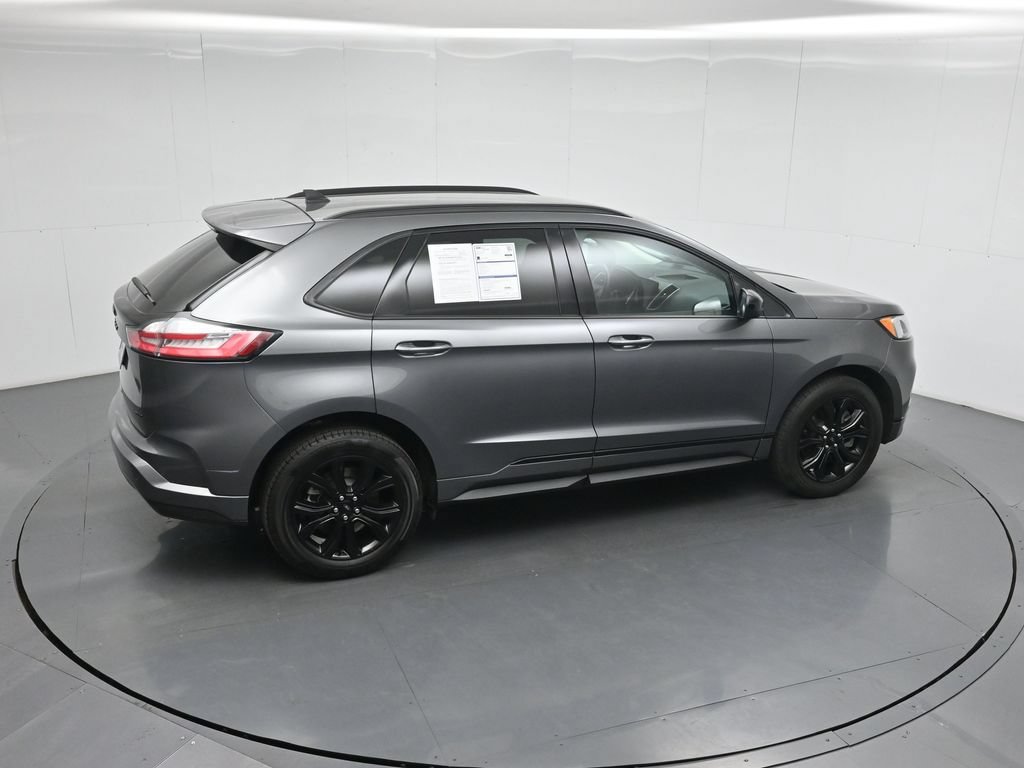 Certified 2023 Ford Edge SE w/ Black Appearance Package AWD/4WD image 40