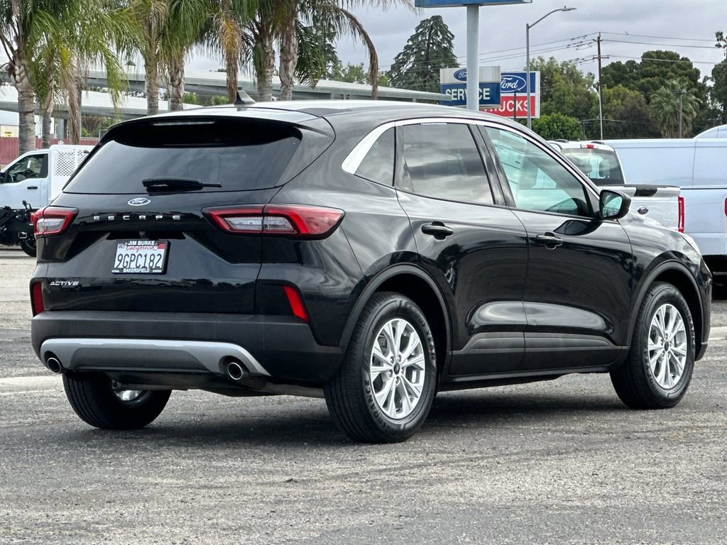 Certified 2023 Ford Escape Active image 5