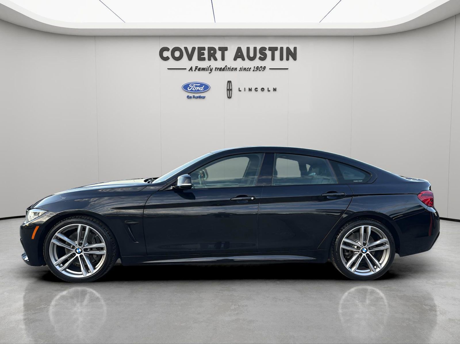 Used 2018 BMW 430i image 2