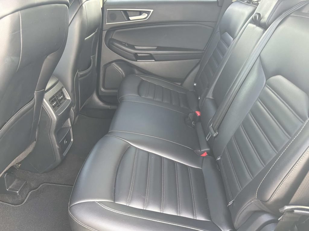 Certified 2024 Ford Edge SEL AWD/4WD image 15