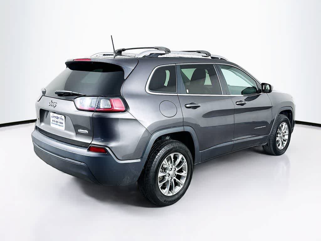Used 2019 Jeep Cherokee Latitude Plus w/ Cold Weather Group AWD/4WD image 25