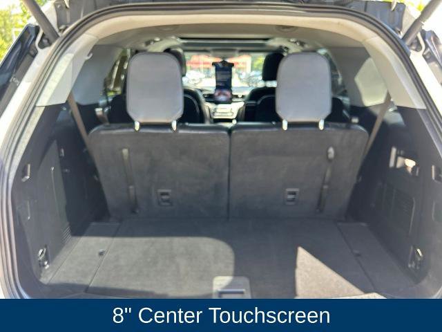 Certified 2022 Ford Explorer XLT w/ Equipment Group 202A RWD image 9