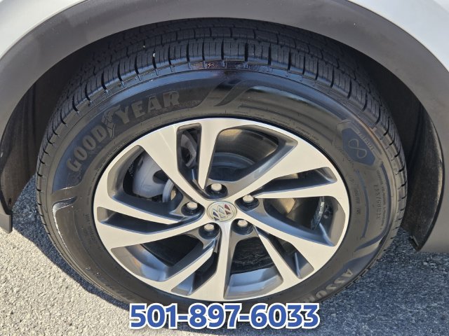 Used 2022 Buick Envision Essence w/ Safety Package FWD image 16