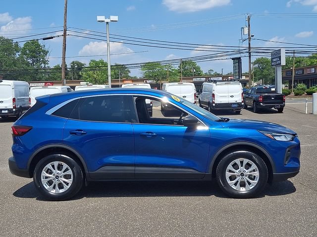 Certified 2023 Ford Escape Active w/ Tech Pack #1 AWD/4WD image 7