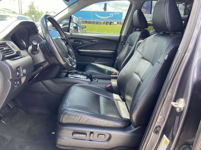 Used 2020 Honda Pilot Touring image 15