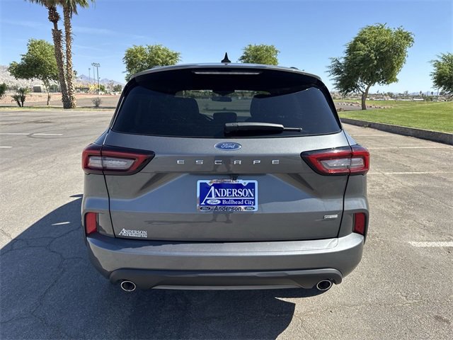 Certified 2024 Ford Escape ST-Line w/ Equipment Group 301A image 4