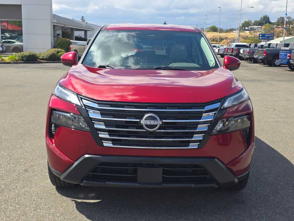 Used 2025 Nissan Rogue SV AWD/4WD image 8
