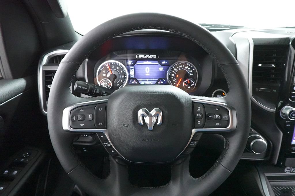 Used 2025 RAM 1500 Big Horn AWD/4WD image 12