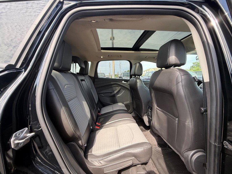 Certified 2017 Ford Escape SE w/ Equipment Group 201A AWD/4WD image 14