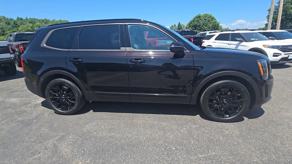 Used 2022 Kia Telluride EX w/ EX Premium Package AWD/4WD image 21