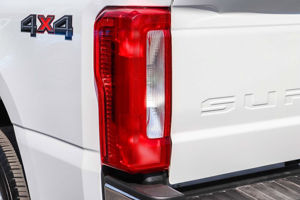 Certified 2026 Ford F250 XLT AWD/4WD image 11