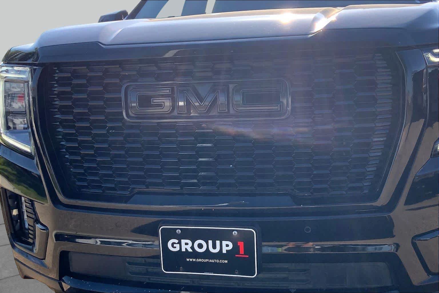 Used 2021 GMC Yukon Denali AWD/4WD image 30