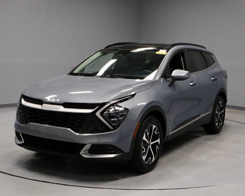 Used 2025 Kia Sportage EX w/ Premium Package FWD image 7