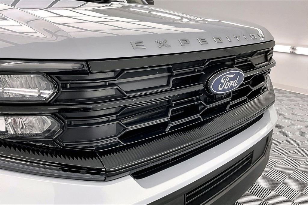 Certified 2025 Ford Expedition Max Active image 29