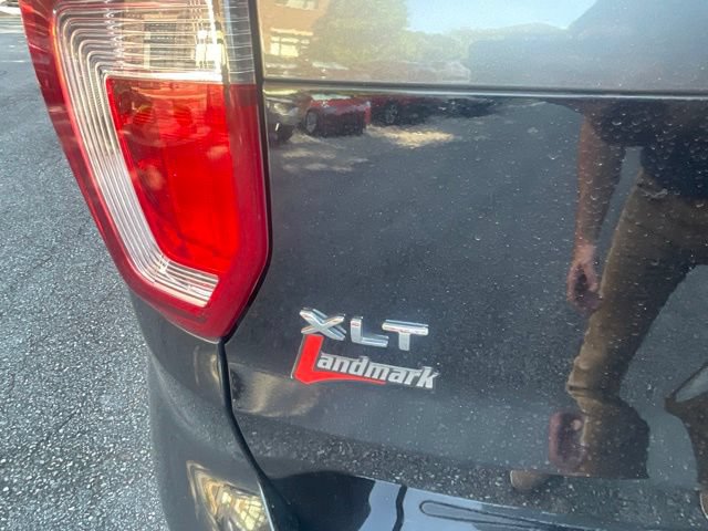 Certified 2018 Ford Explorer XLT w/ Equipment Group 202A FWD image 7